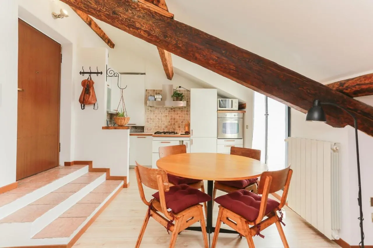 The Best Rent - Cozy Attic With View Apartment Milan