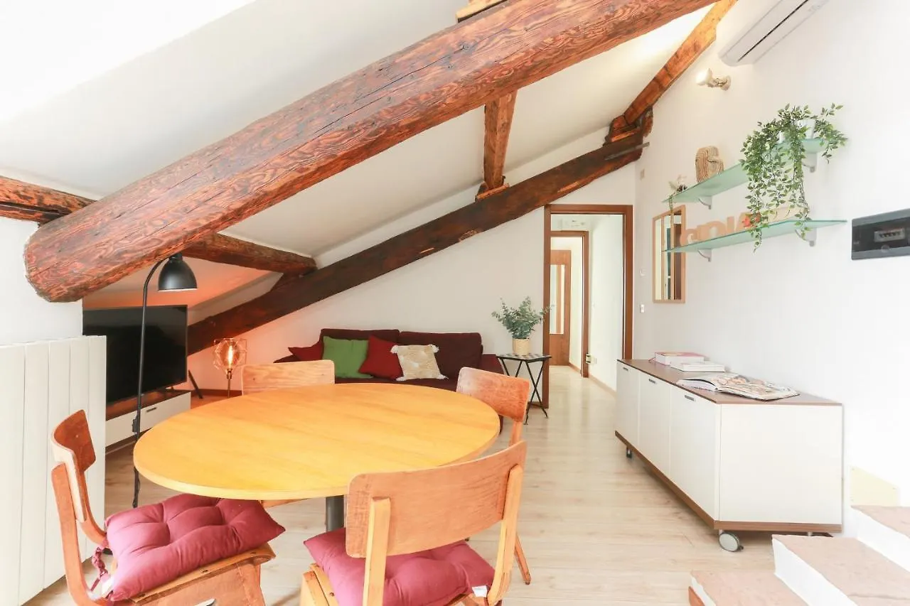 The Best Rent - Cozy Attic With View Apartment Milan