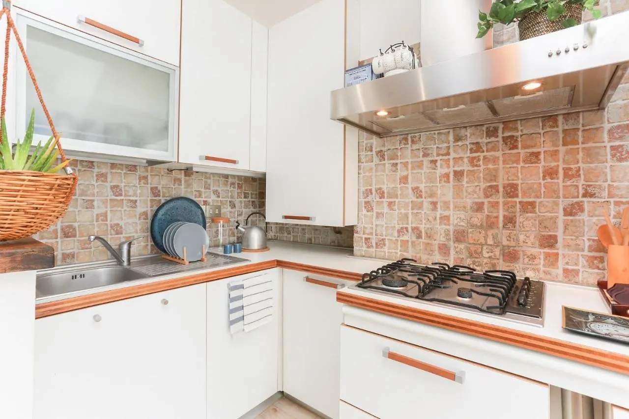 The Best Rent - Cozy Attic With View Apartment Milan